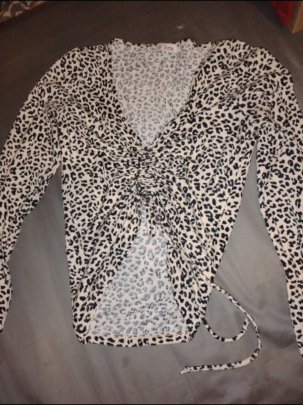 Liv & Lottie Black And Creamy Mocha Leopard Print Top
